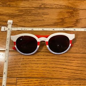 Americans sunglasses